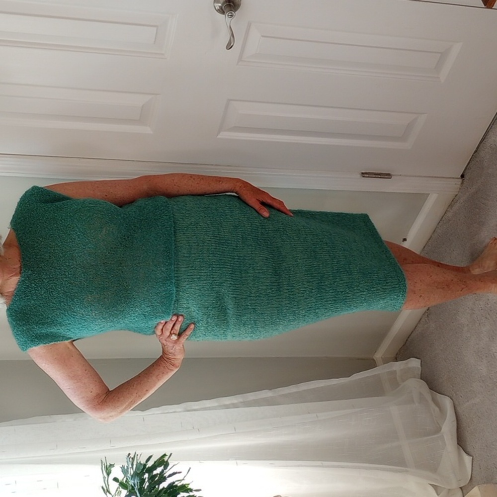 Vintage Hand Knit Deep Turquoise Skirt Set - Picture 7 of 15